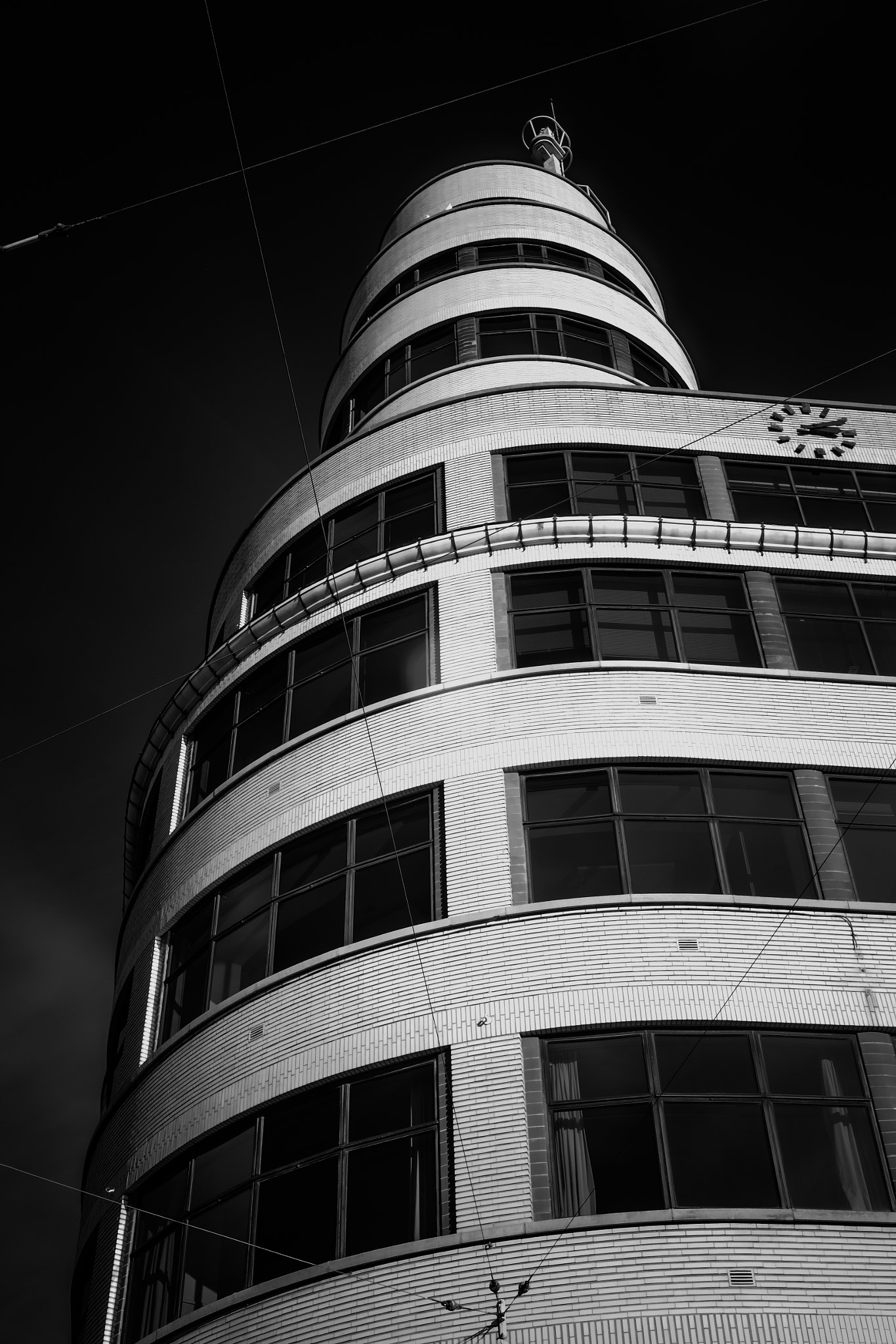 Fujifilm X-T10 + Fujifilm XF 27mm F2.8 sample photo. Place flagey photography