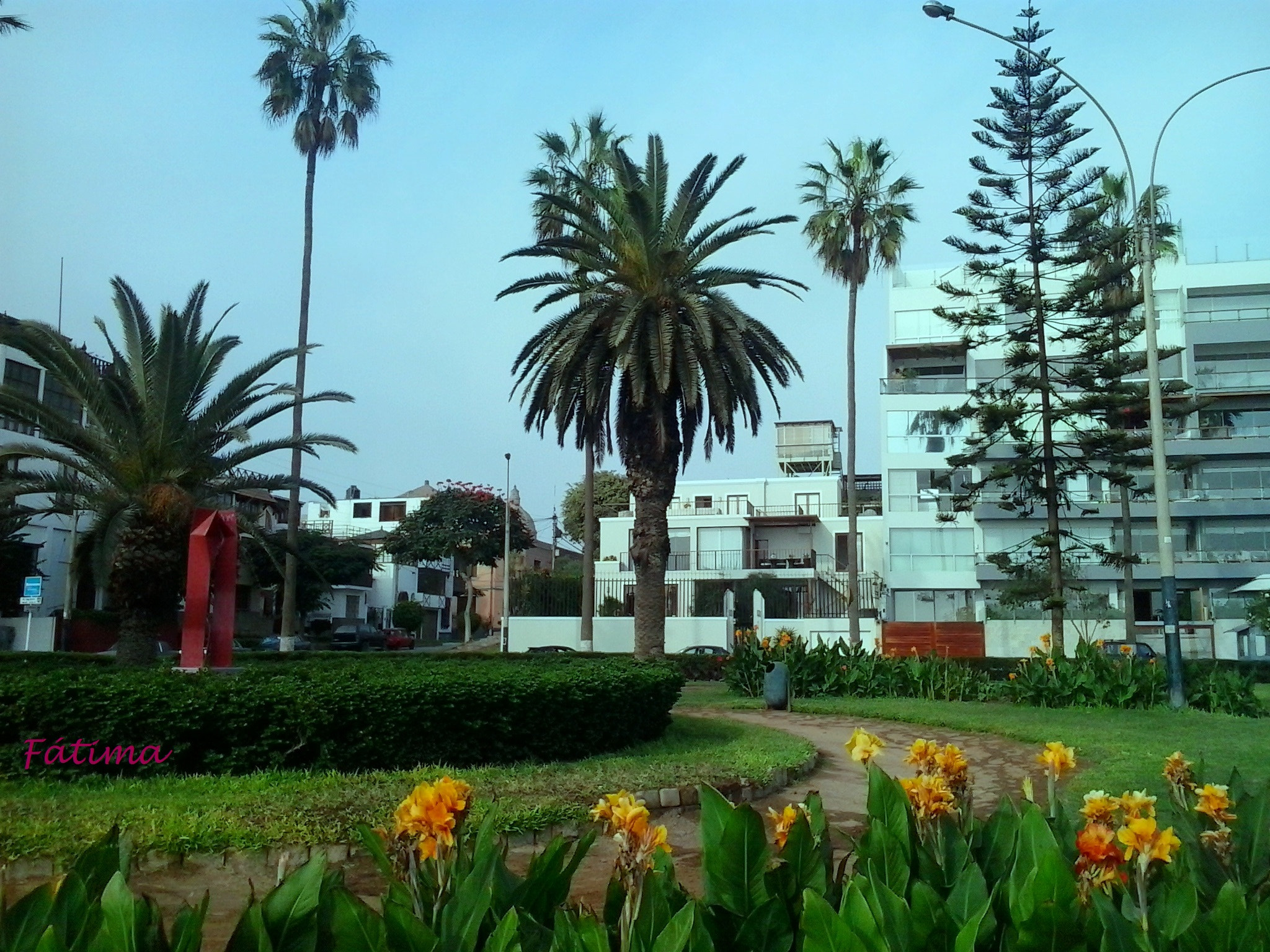 Samsung Galaxy Music Duos sample photo. Parque diez canseco en barranco. photography