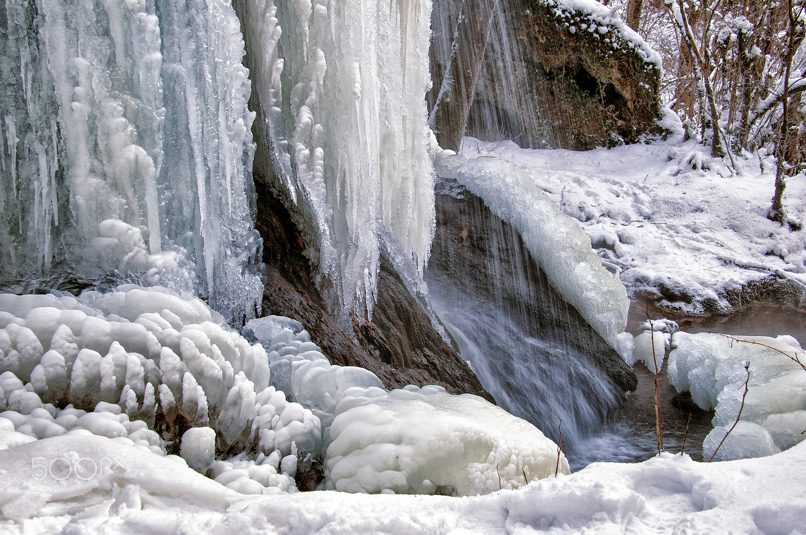 Nikon D300 sample photo. Source du val 1 photography