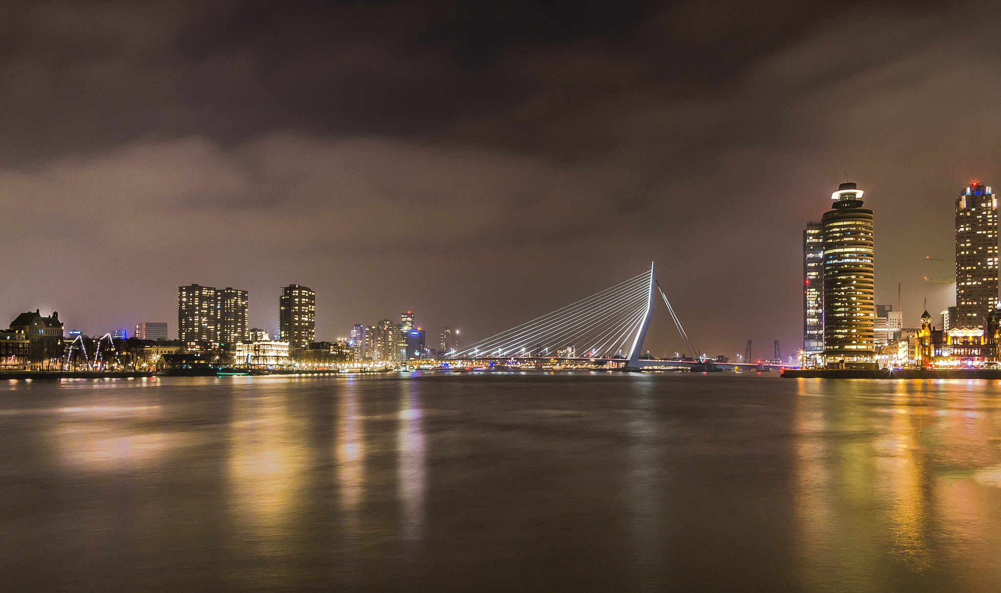 Pentax K-5 + Pentax smc DA 16-45mm F4 ED AL sample photo. Rotterdam photography