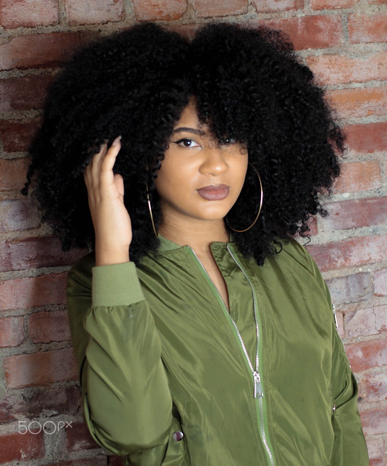 Canon EF 40mm F2.8 STM sample photo. Natural hair model photography