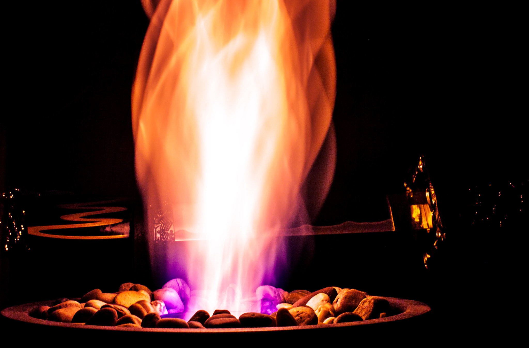 Sigma 50mm F1.4 EX DG HSM sample photo. In the heart of fire photography