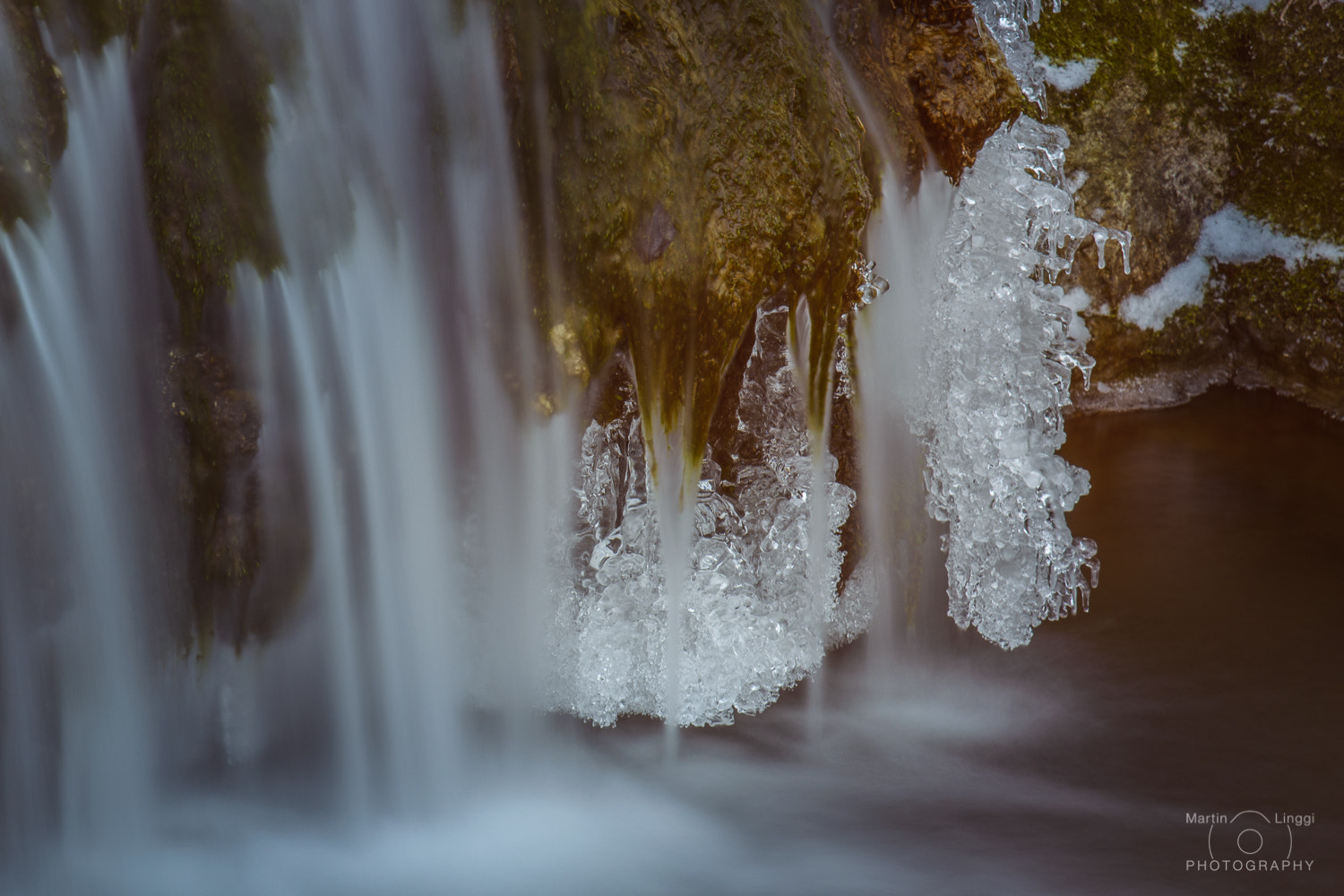 Nikon AF-S Nikkor 24-120mm F4G ED VR sample photo. Frozen flow photography