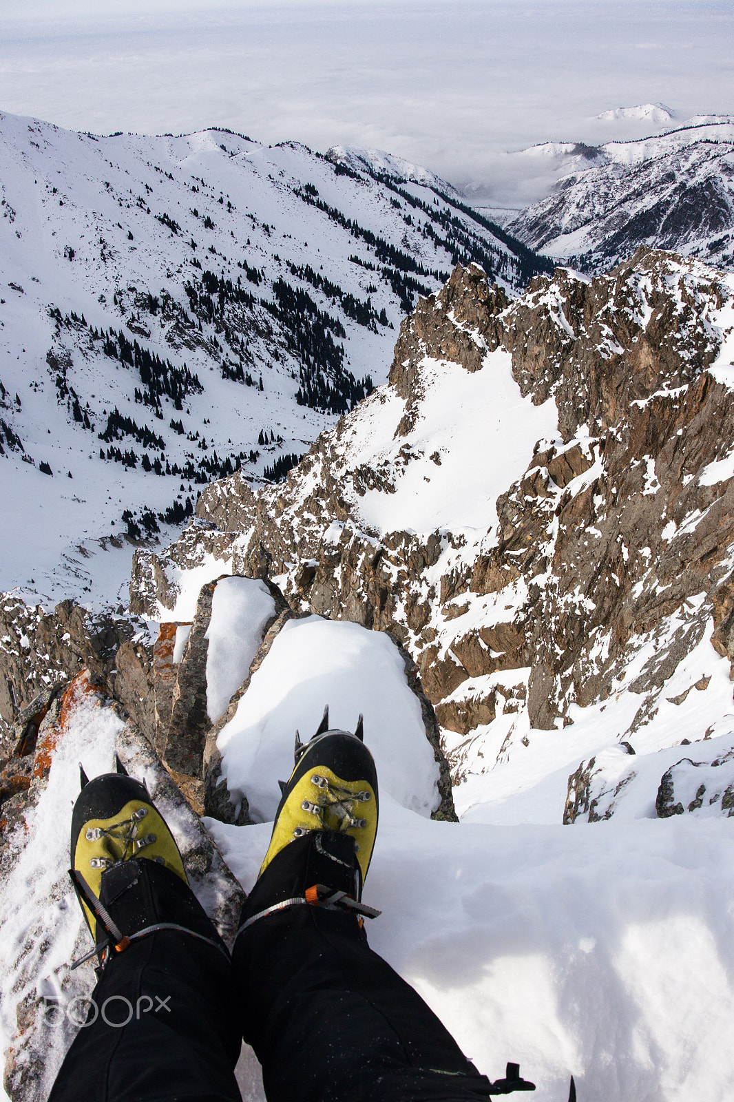 Nikon 1 Nikkor AW 11-27.5mm F3.5-5.6 sample photo. A man among the mountains negligible.. photography