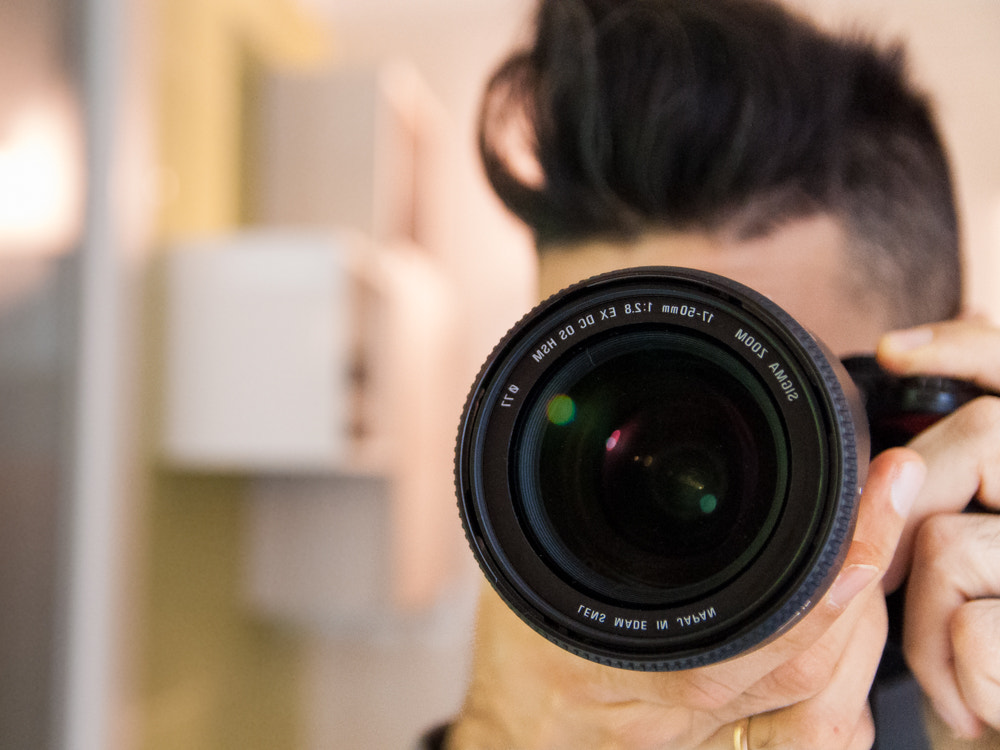 Sigma 17-50mm F2.8 EX DC OS HSM sample photo. Mirror photography