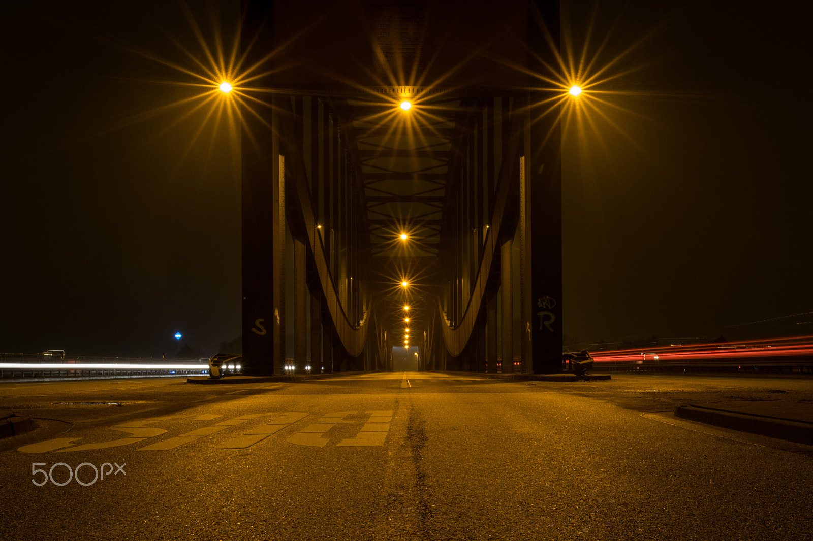Nikon D5300 + Sigma 18-35mm F1.8 DC HSM Art sample photo. Hamburg photography