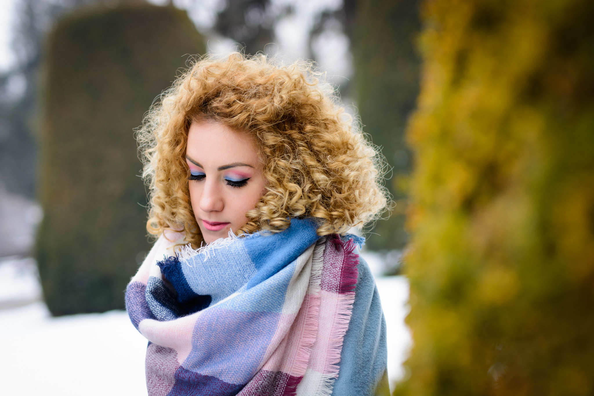 Nikon D7100 + Sigma 50mm F1.4 DG HSM Art sample photo. Colourful winter photography
