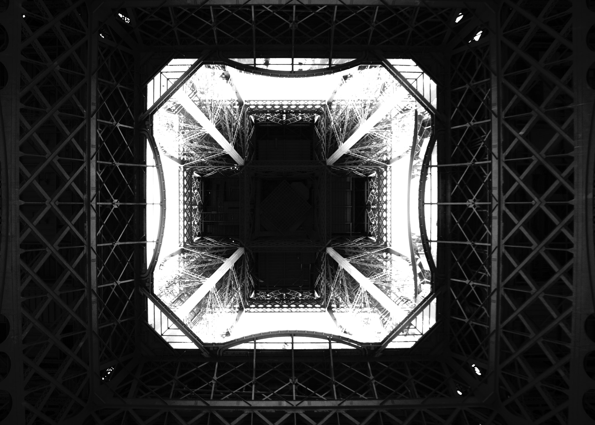 Canon EOS 50D sample photo. Looking up into the beautiful eiffel tower. photography