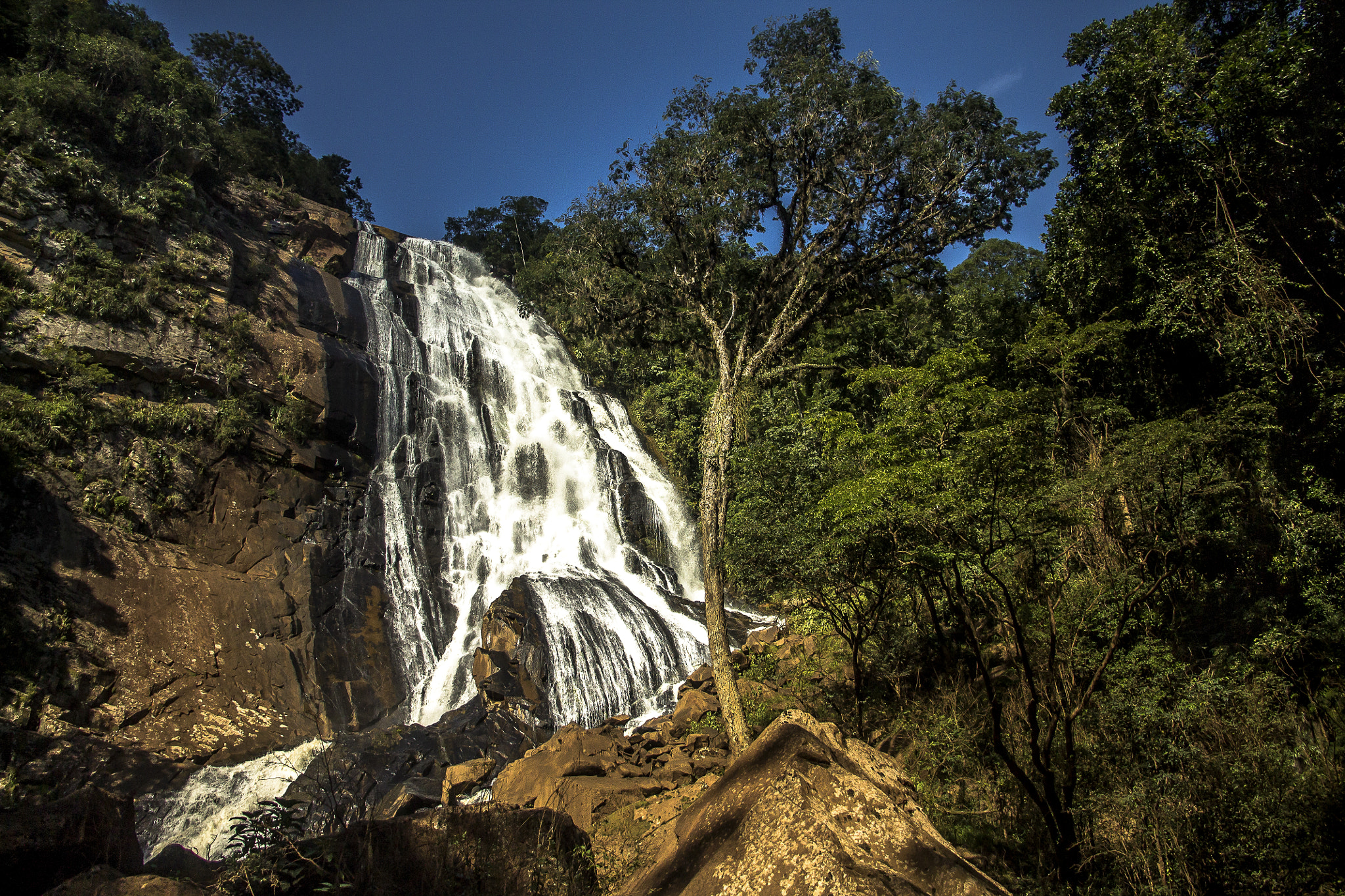 Canon EOS 1100D (EOS Rebel T3 / EOS Kiss X50) sample photo. Waterfall photography