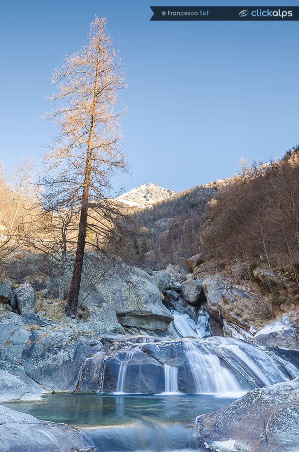 Nikon D7000 + Nikon AF-S Nikkor 16-35mm F4G ED VR sample photo. Just before the light (forzo valley, piedmont) photography