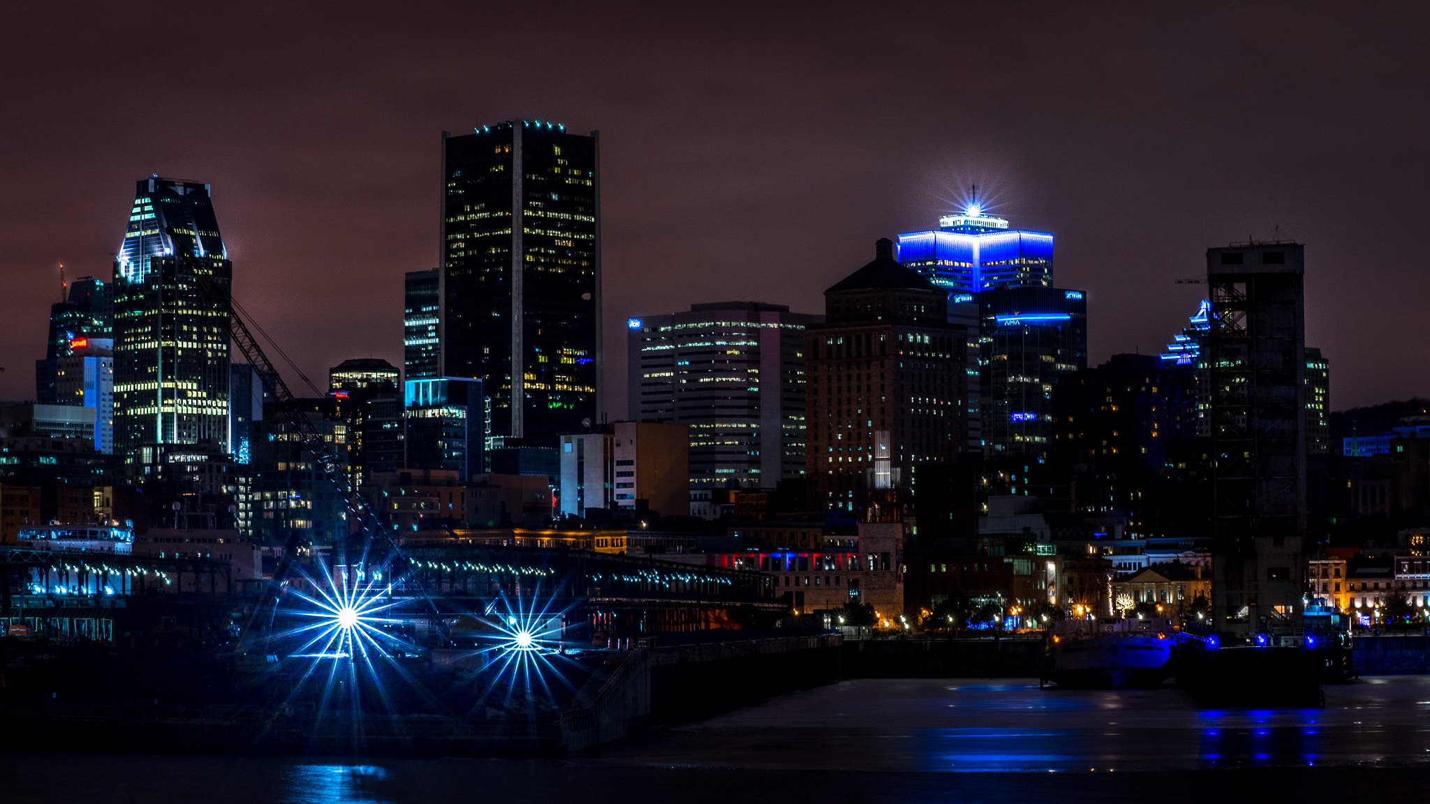 Minolta/Sony AF 70-200mm F2.8 G sample photo. Montréal la nuit... photography