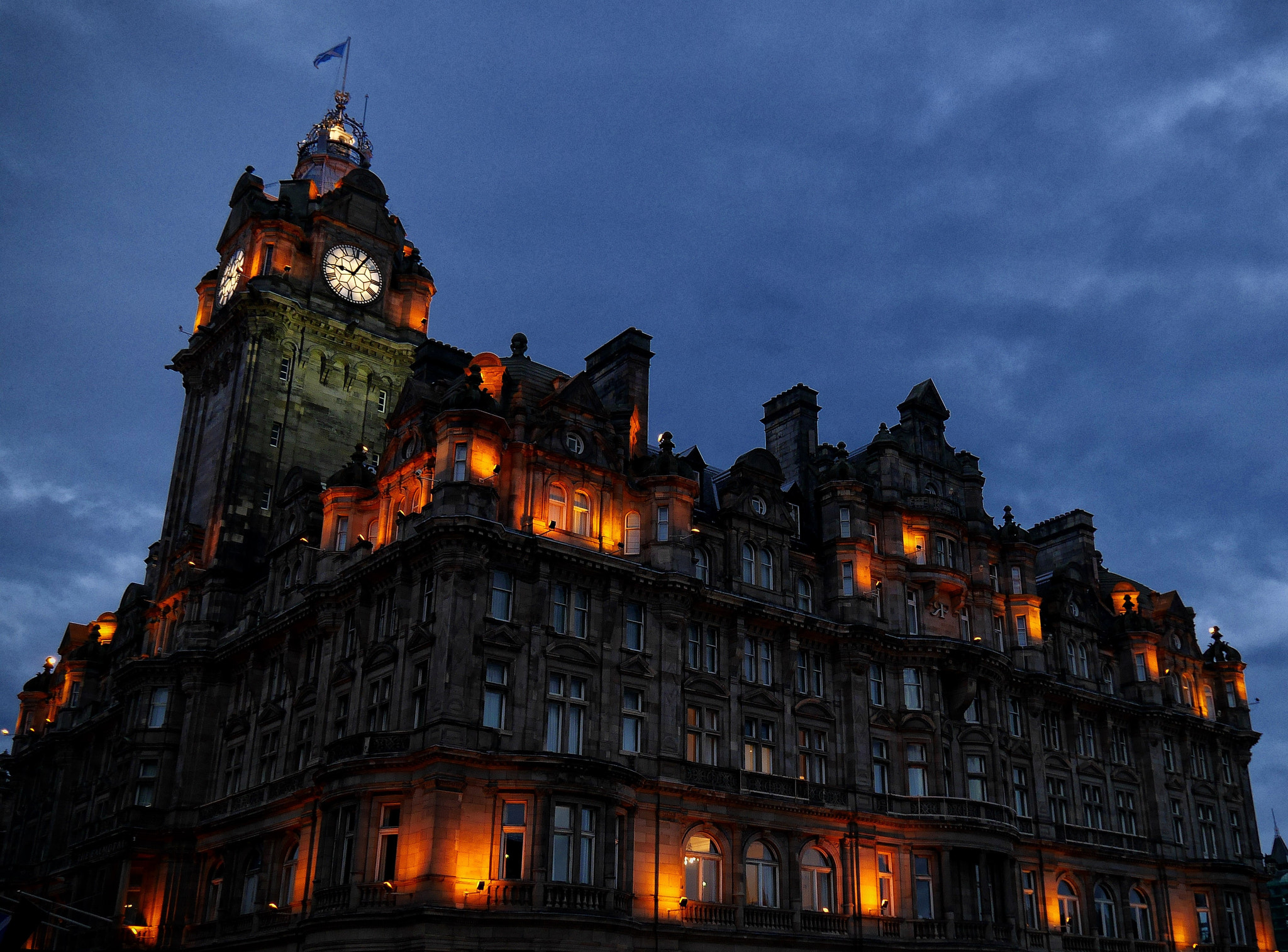 Panasonic Lumix DMC-GX7 sample photo. Edinburgh photography