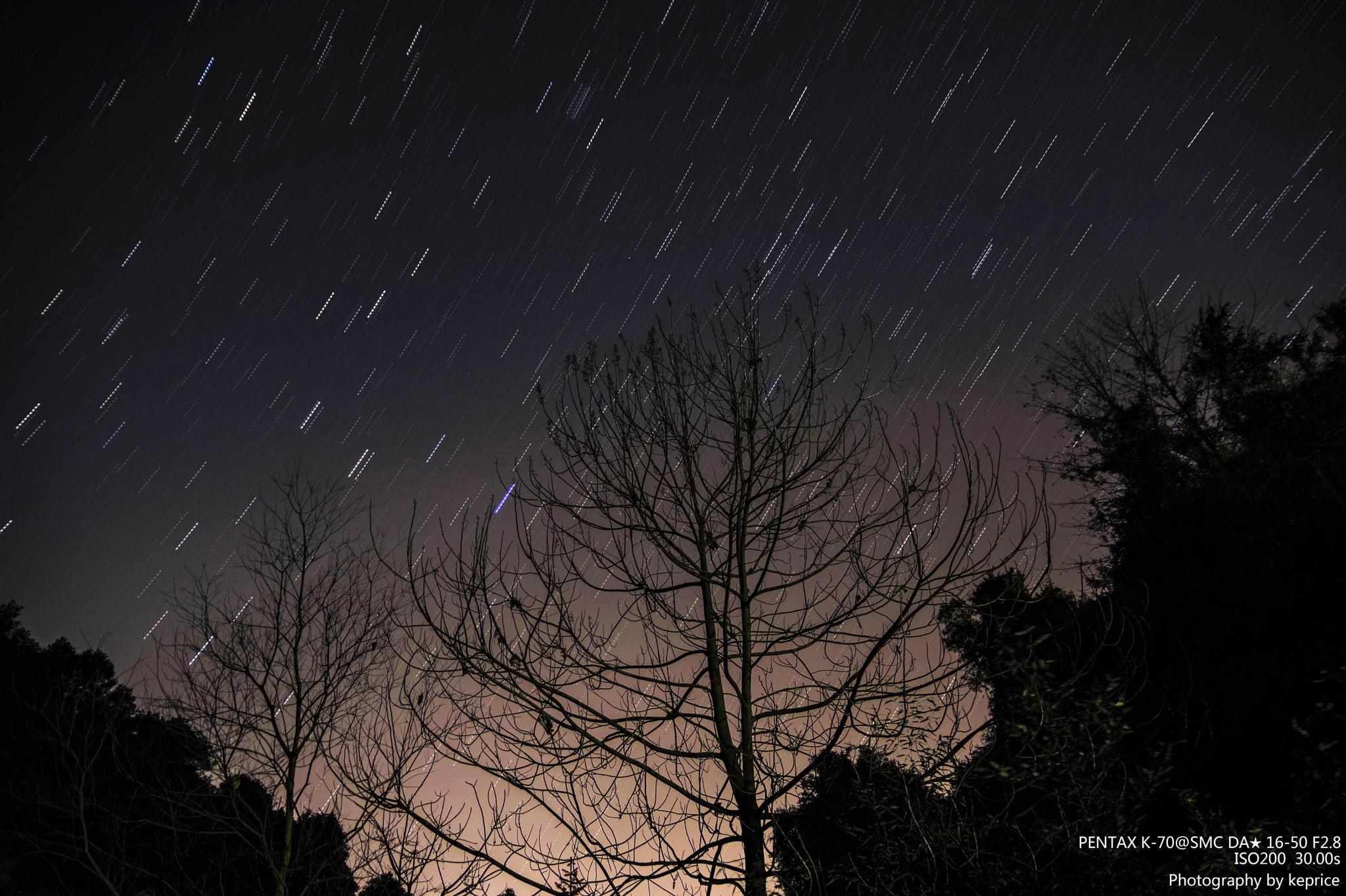 Pentax smc DA* 16-50mm F2.8 ED AL (IF) SDM sample photo. Star tail星轨 photography
