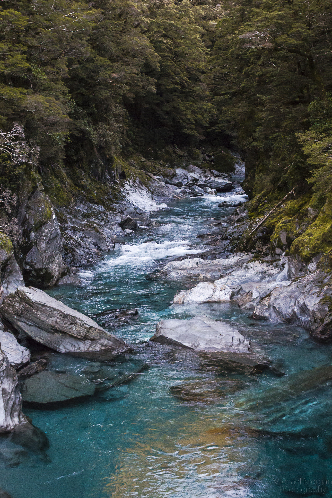 Canon EF 28-105mm f/3.5-4.5 USM sample photo. Blue pools photography