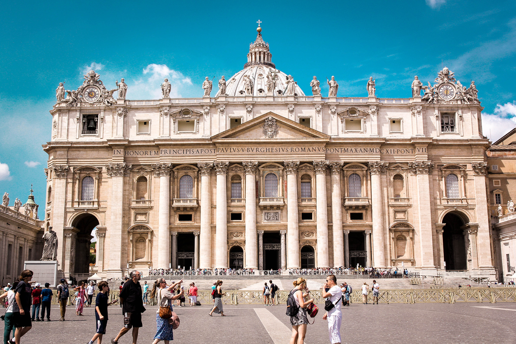 Canon EF 24-70mm F4L IS USM sample photo. St peters basilica, rome photography