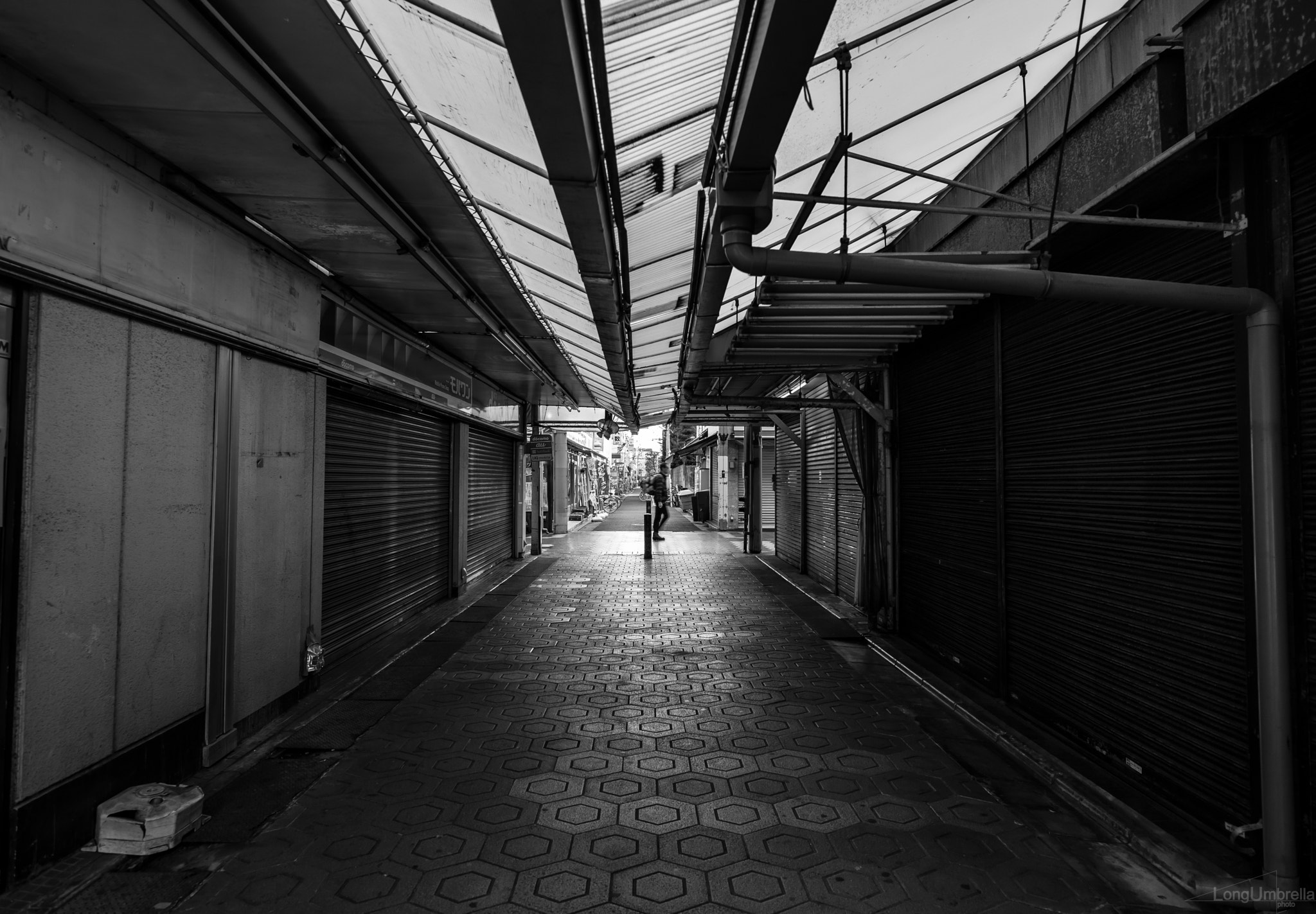 Leica S (TYP 006) sample photo. Street photography