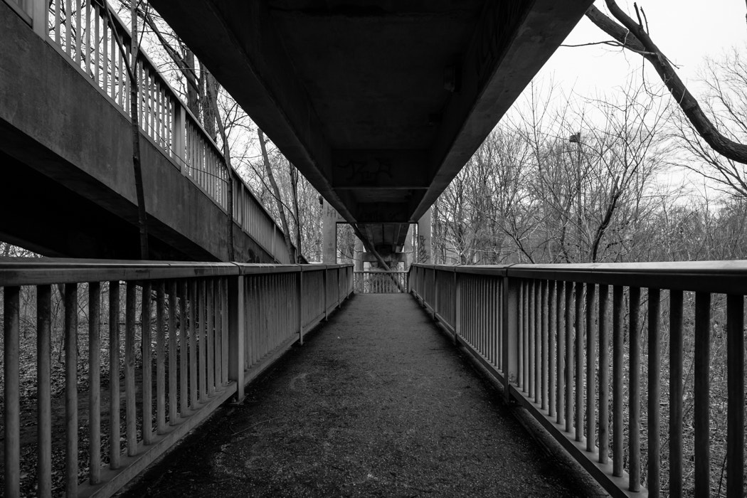 Fujifilm X-A1 + Fujifilm XF 14mm F2.8 R sample photo. The brutalist bridge photography