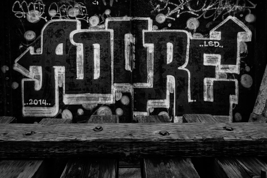 Fujifilm X-A1 + Fujifilm XF 14mm F2.8 R sample photo. Adore graffiti photography