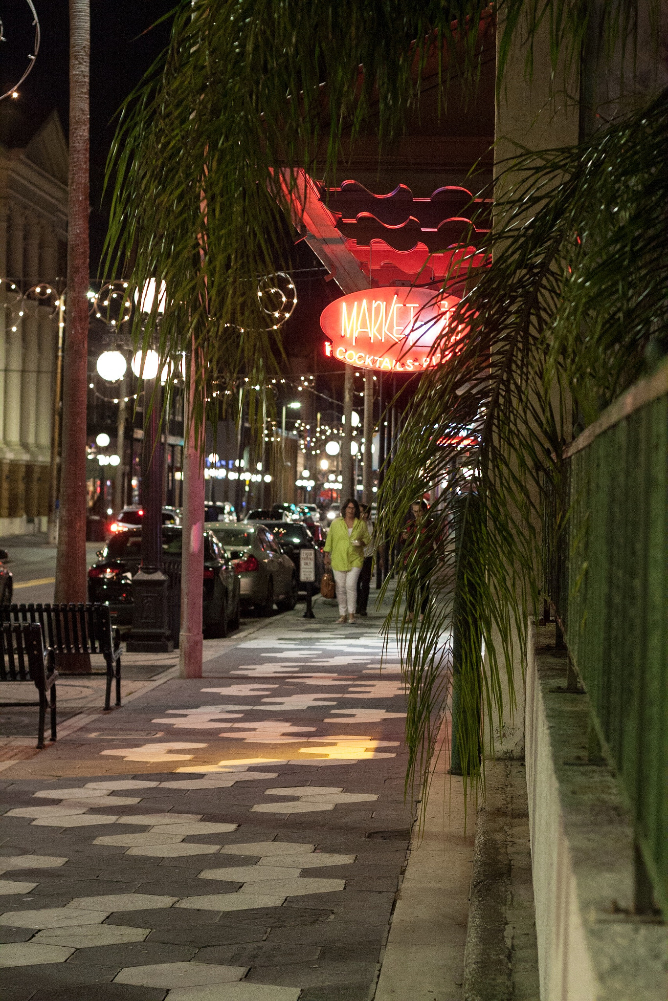 Canon EOS 40D + Canon EF 50mm F1.8 II sample photo. Lights, patterns, people, street photography ybor city tampa florida photography