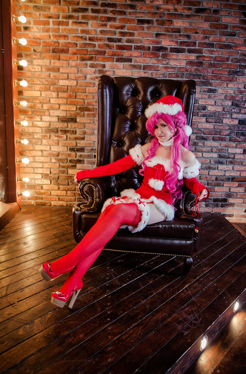 Canon EF 16-35mm F2.8L II USM sample photo. Christmas geass photography