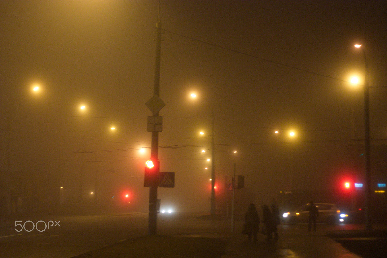 Canon EOS 450D (EOS Rebel XSi / EOS Kiss X2) sample photo. City in fog photography