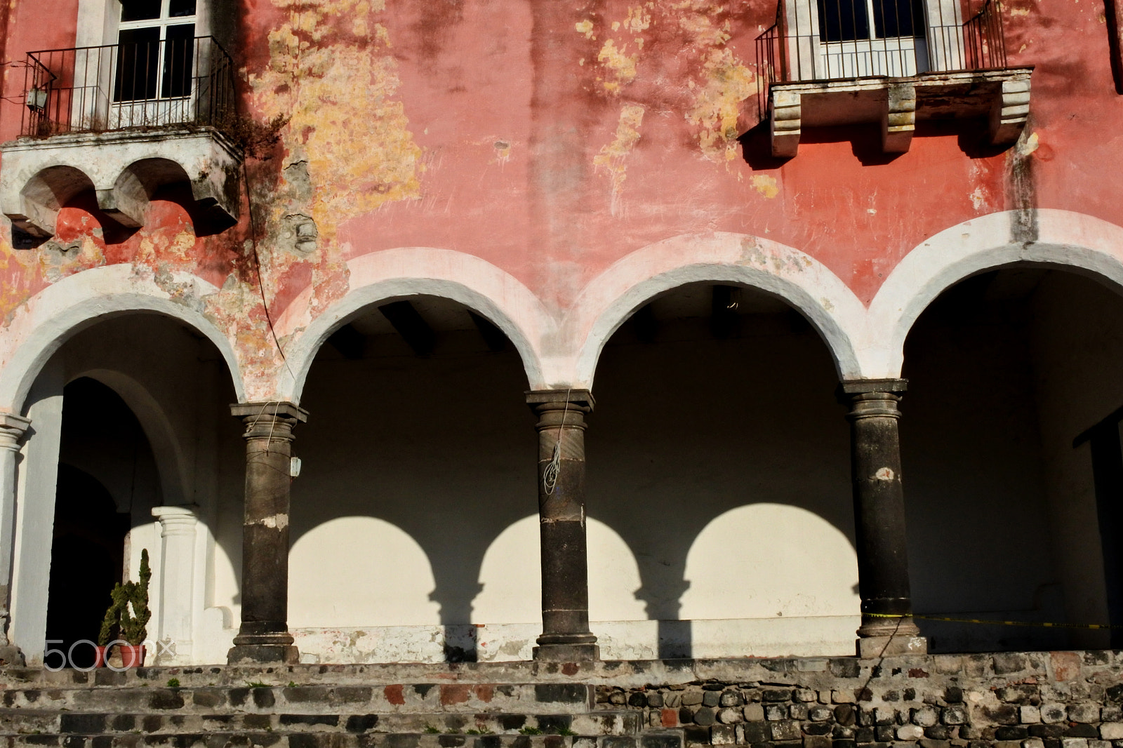 Nikon 1 J5 sample photo. De arcos y sombras photography