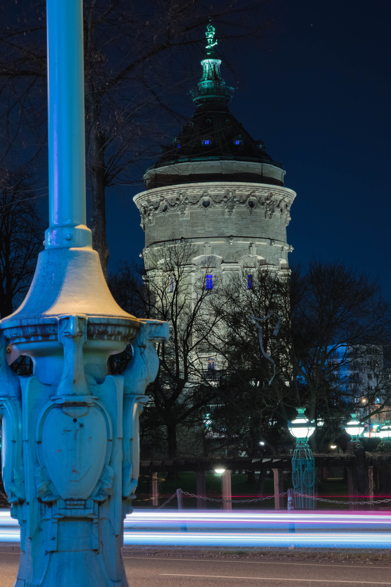 Sony FE 85mm F1.4 GM sample photo. Mannheim wasserturm photography
