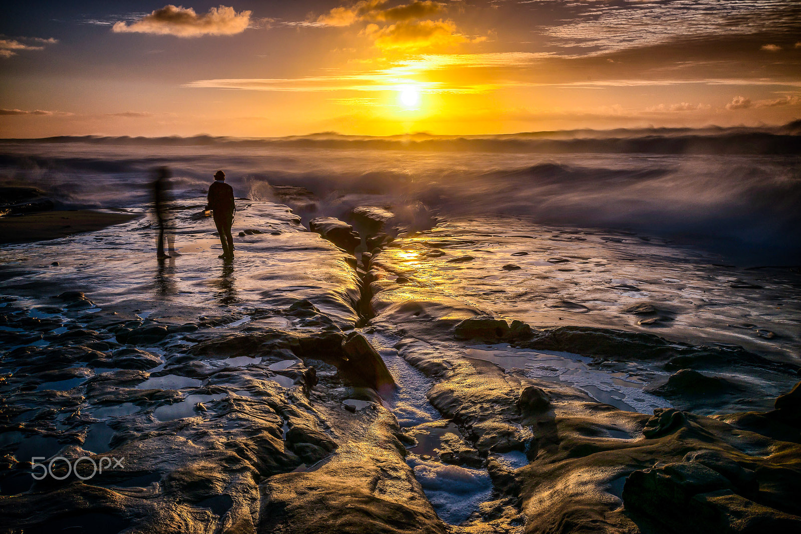 Nikon AF-S Nikkor 17-35mm F2.8D ED-IF sample photo. Last moment . . . photography