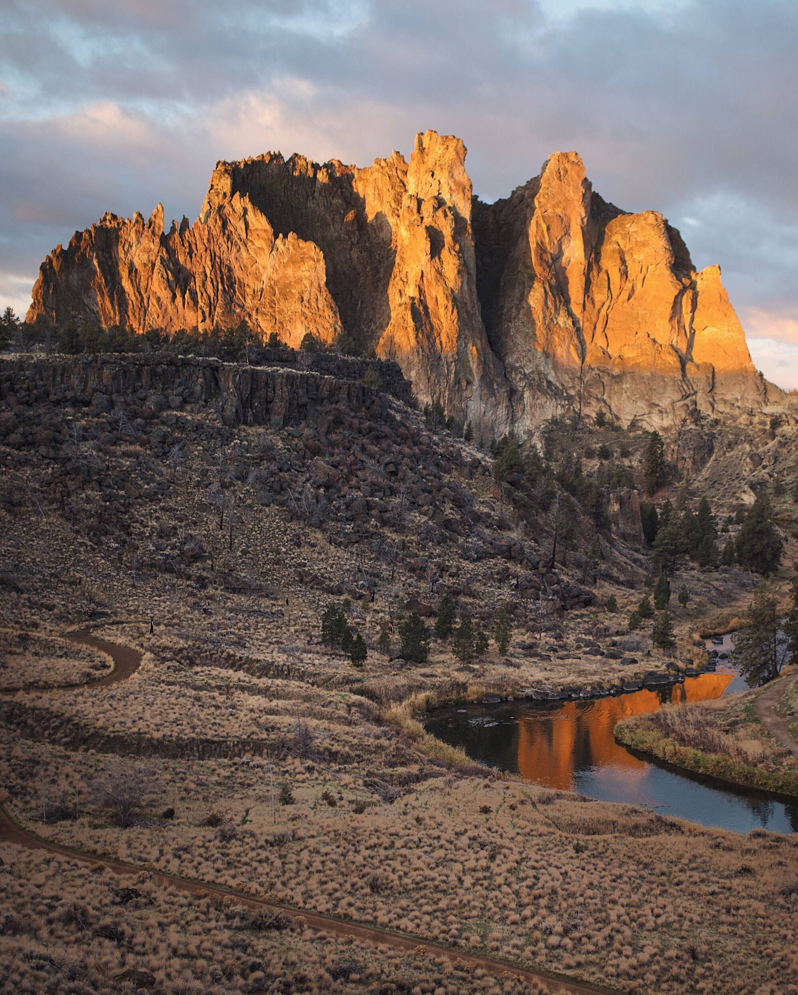 Nikon D4 sample photo. Sunrise. smith rock. oregon. photography