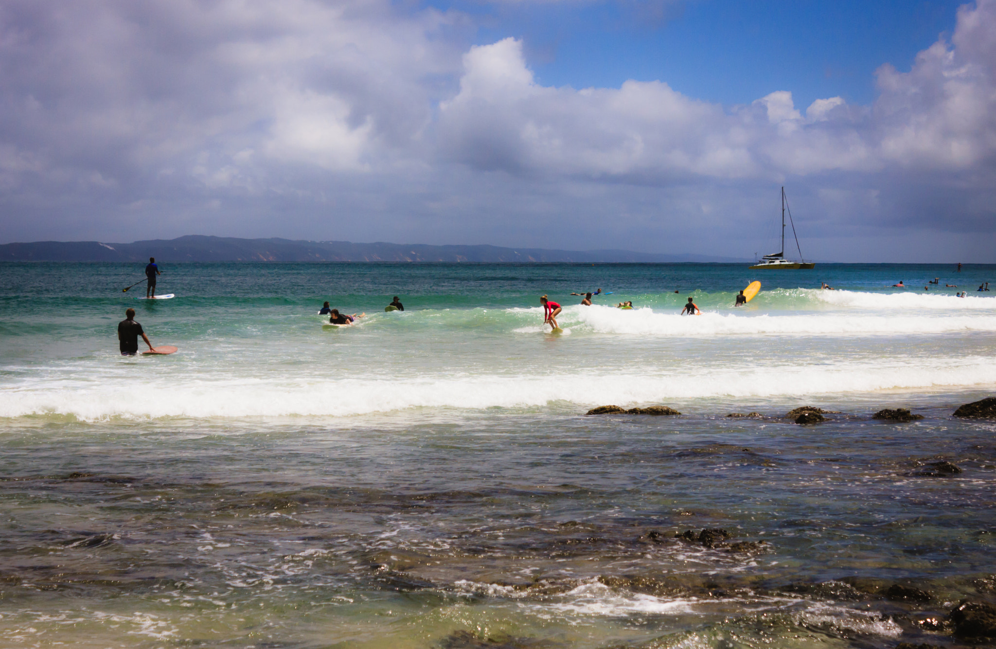 Canon EOS 40D sample photo. Main beach break, noosa photography