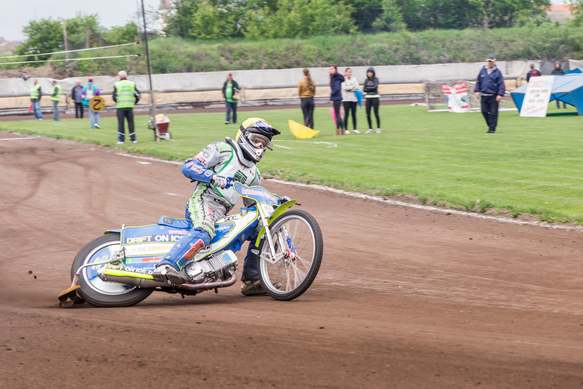 Sigma 70-300mm F4-5.6 APO DG Macro sample photo. Speedway riders photography