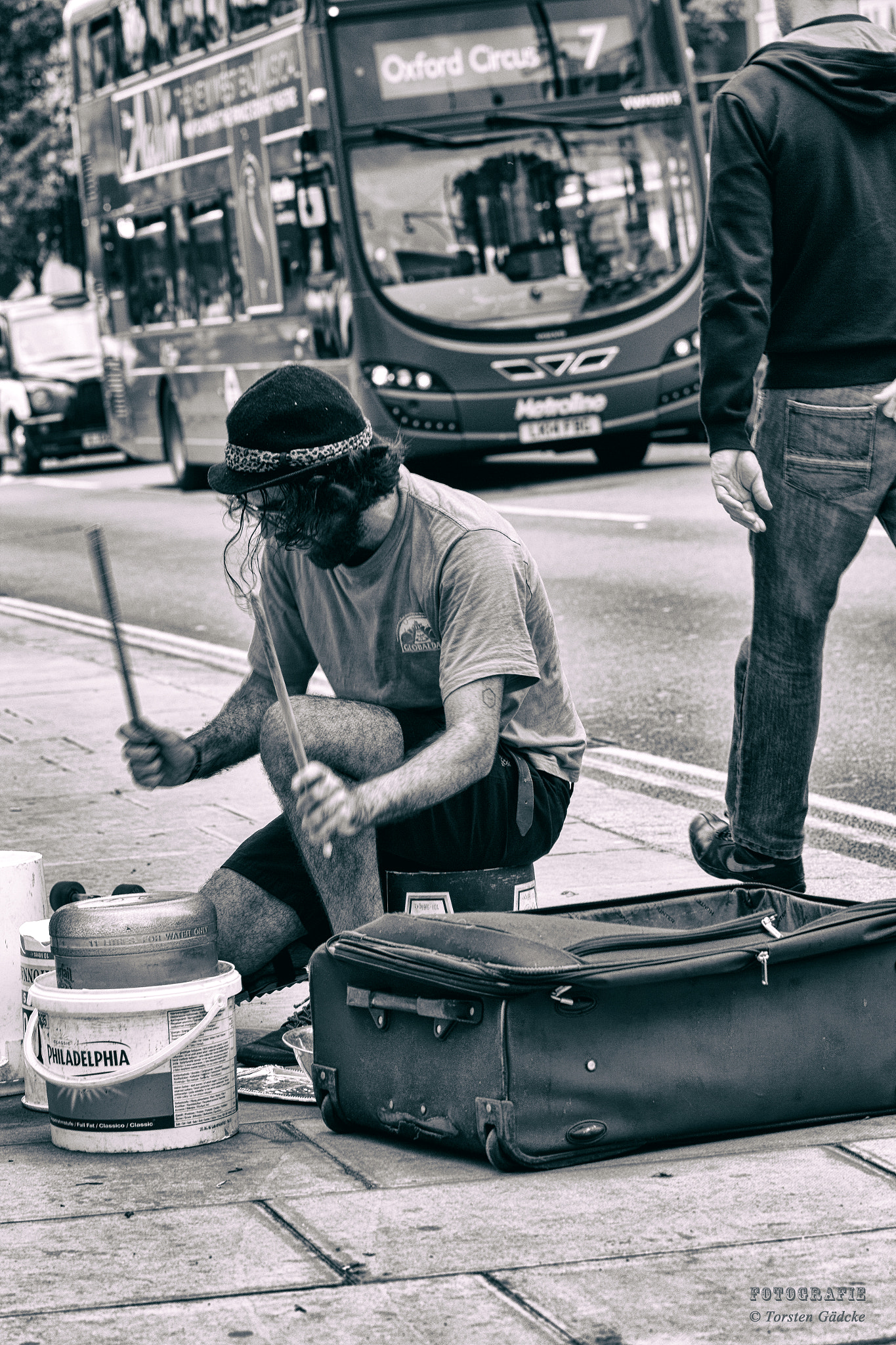 Canon EF 70-200mm F2.8L IS II USM sample photo. Streetart london 5 photography
