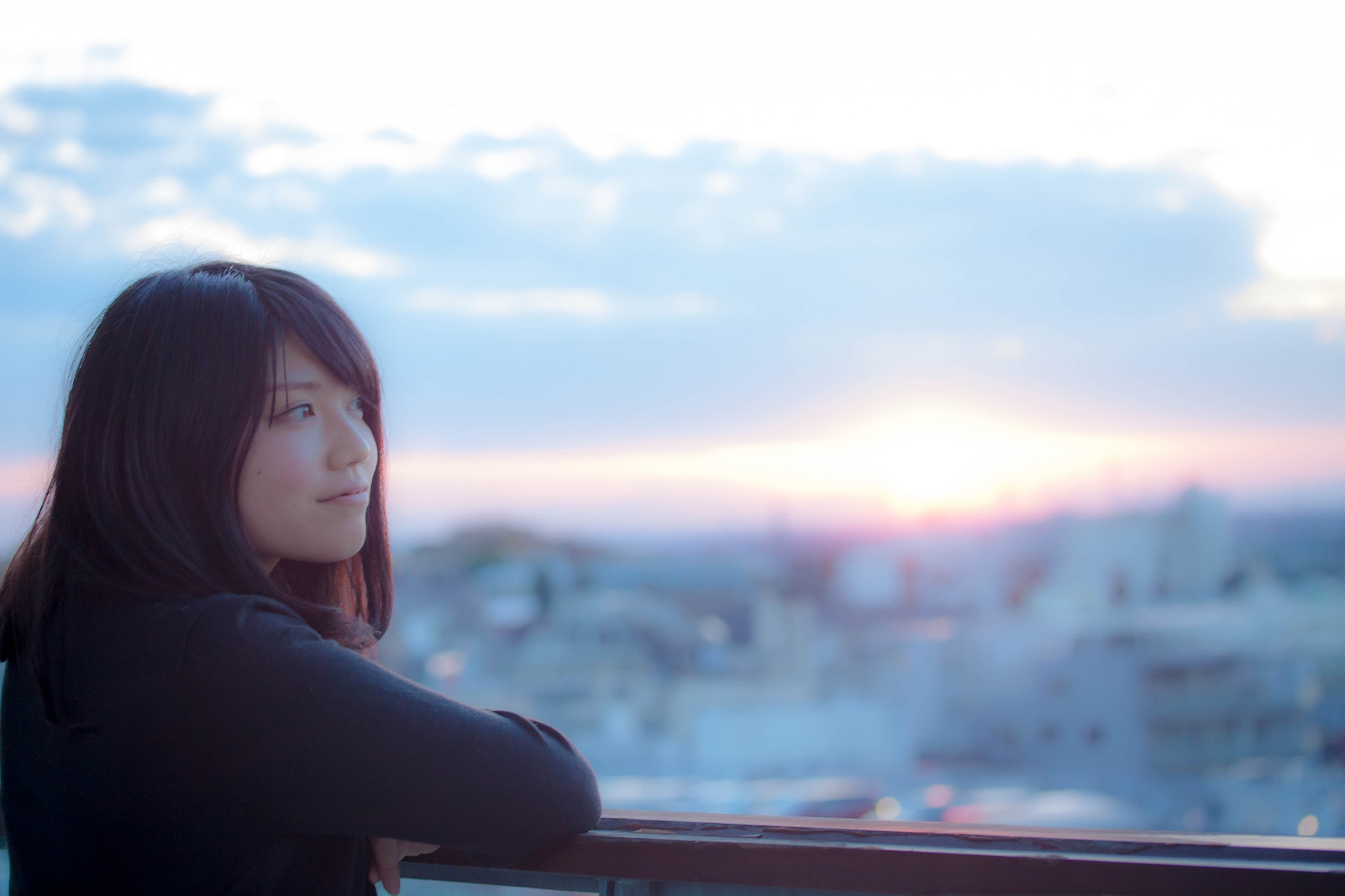 Canon EF-S 60mm F2.8 Macro USM sample photo. Sunset girl photography