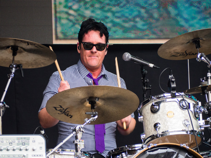 Olympus OM-D E-M10 sample photo. Animal drummer photography