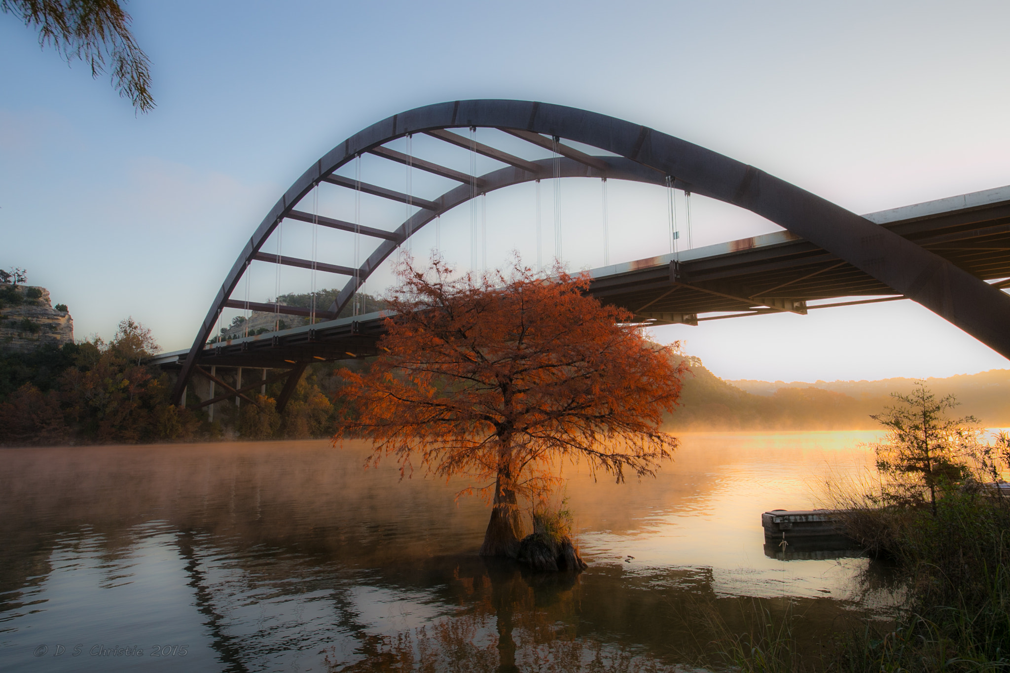 Canon EOS 6D + Sigma 12-24mm F4.5-5.6 II DG HSM sample photo. Fall color at pennybacker bridge photography