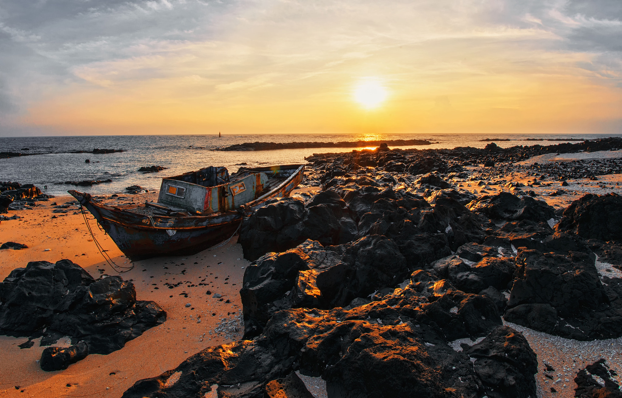 Nikon D800E + Nikon AF Fisheye-Nikkor 16mm F2.8D sample photo. Penghu,taiwan photography