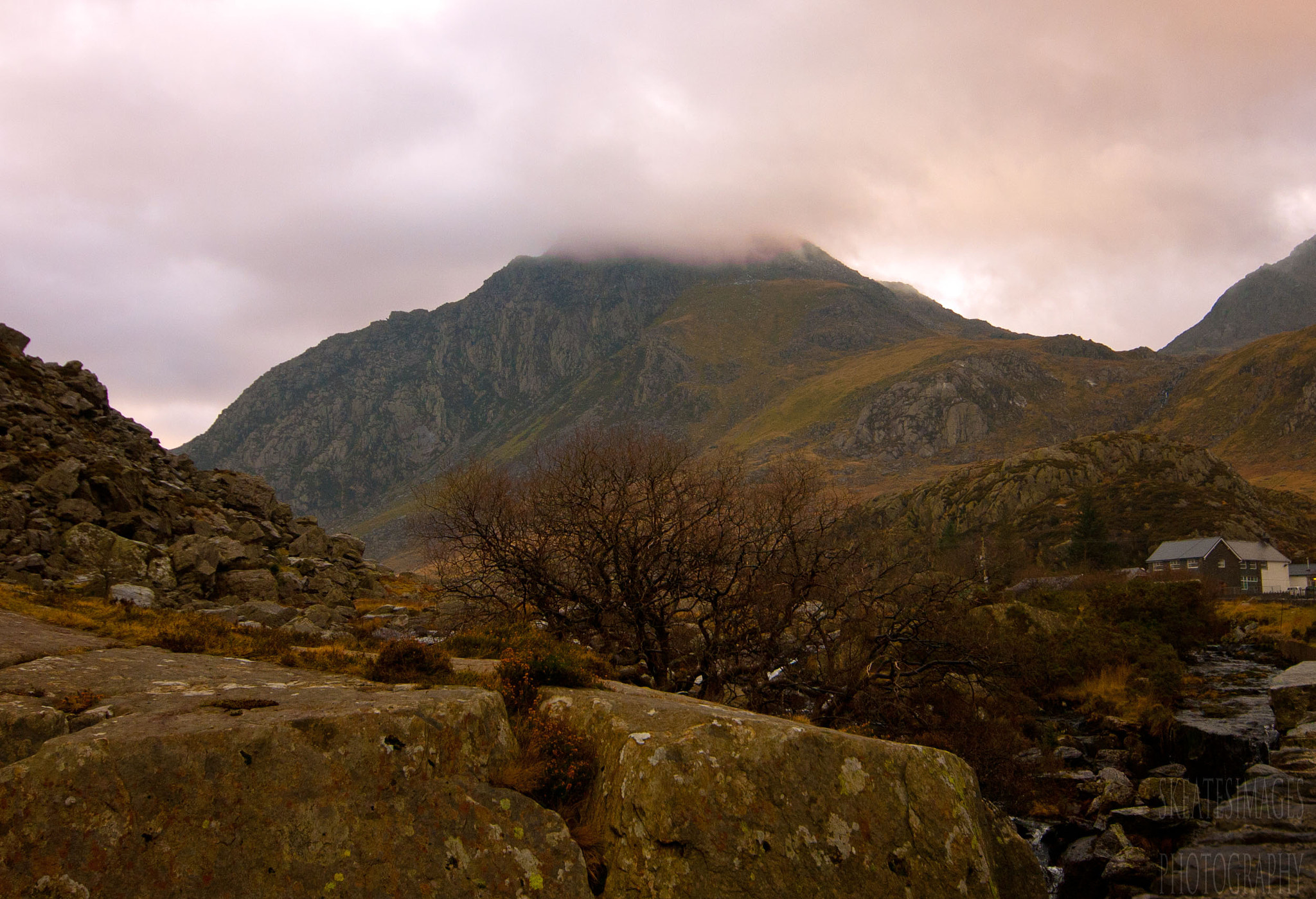 Canon EOS 40D + Sigma 10-20mm F4-5.6 EX DC HSM sample photo. Tryfan photography