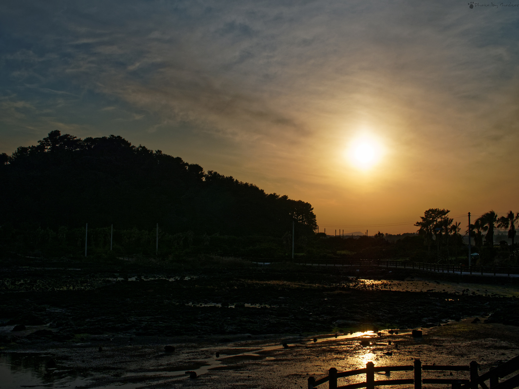 Olympus OM-D E-M5 II + OLYMPUS M.25mm F1.2 sample photo. Sunset of the sunrise peak(seongsan-ilchulbong) photography
