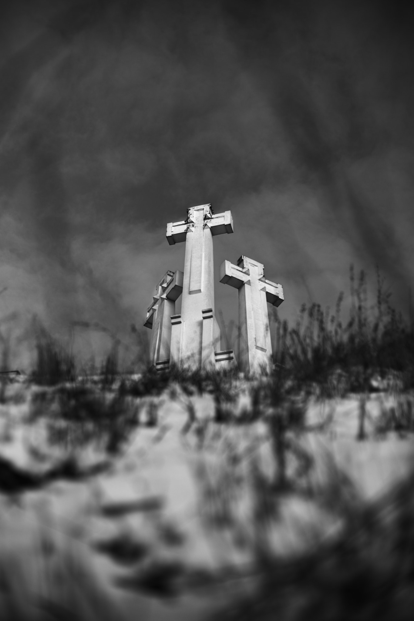 Noctilux-M 1:1/50 sample photo. Vilnius, city, architecture, landscape, postcard, photography
