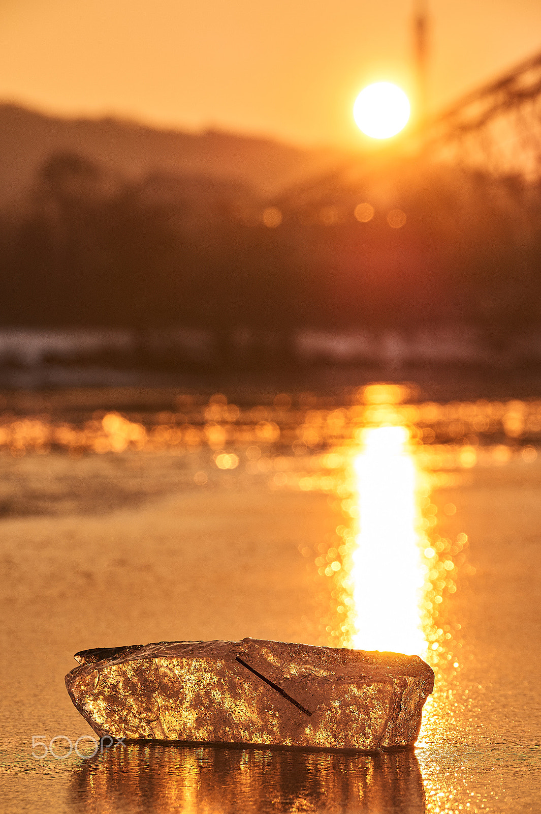 Sony DT 55-300mm F4.5-5.6 SAM sample photo. Ice in ice photography