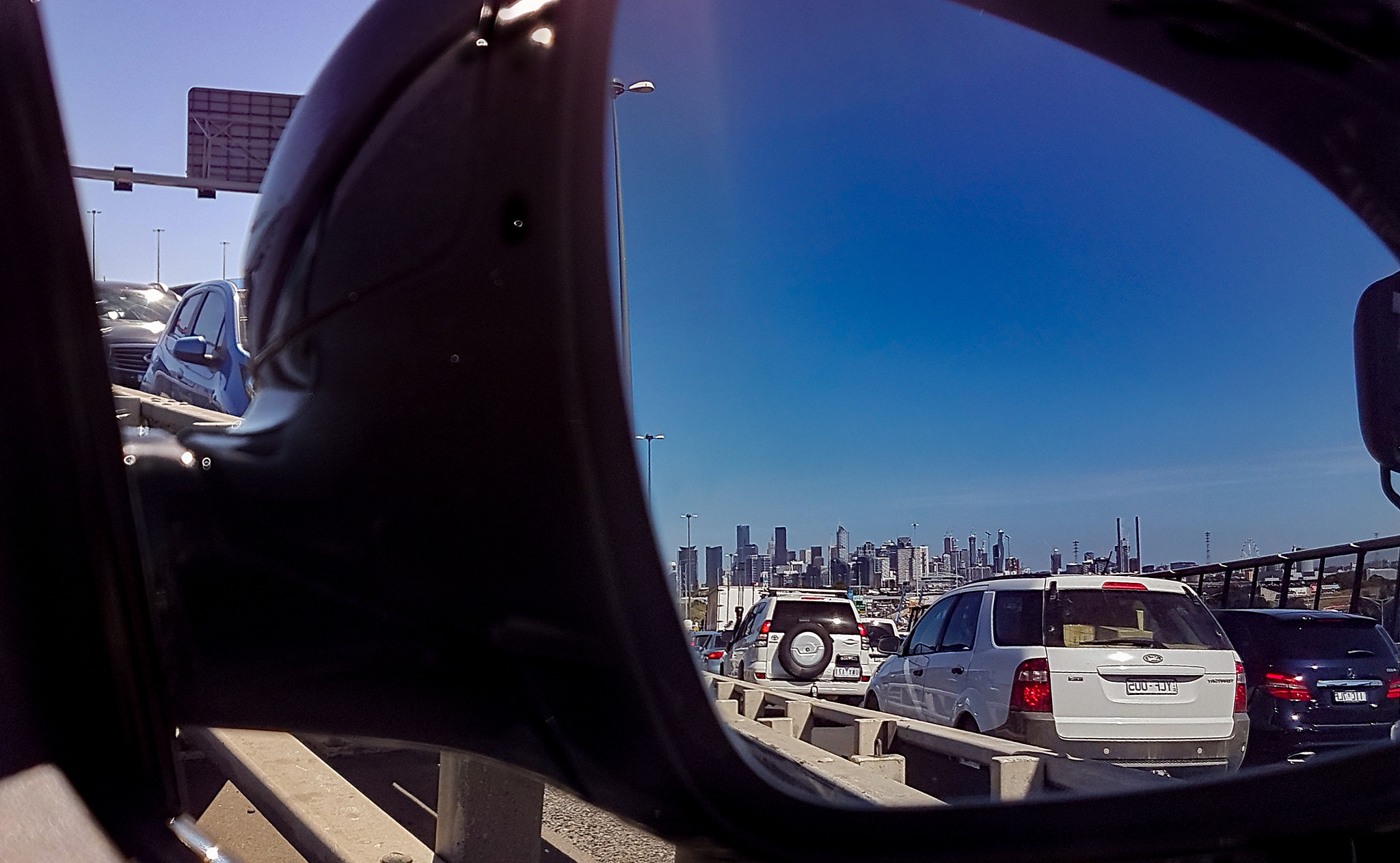 Samsung Galaxy S7 Edge + Samsung Galaxy S7 Edge Rear Camera sample photo. Week 4 – story: mirror photography