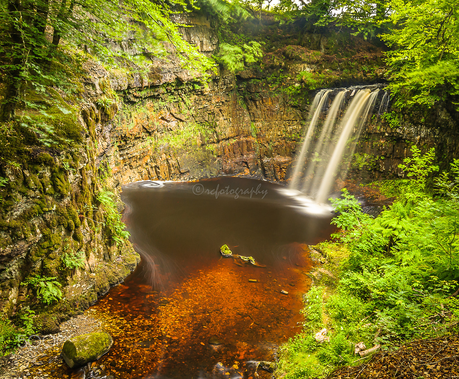 Nikon AF-S Nikkor 18-35mm F3.5-4.5G ED sample photo. Dalcairny falls photography