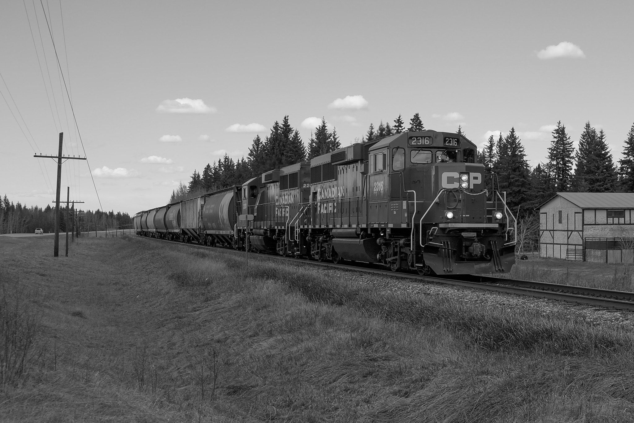 Sony a99 II + 28-75mm F2.8 SAM sample photo. Train photography