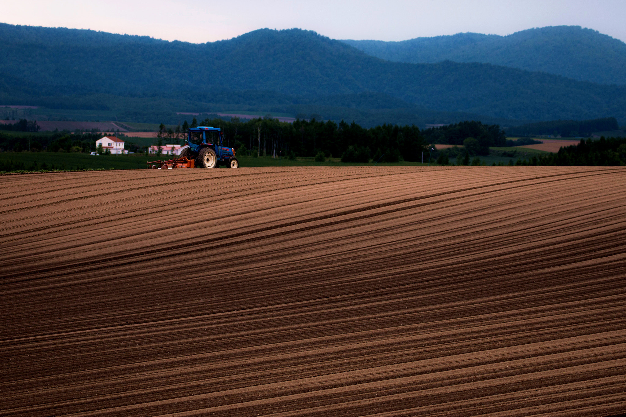 Canon EF 70-300mm F4-5.6L IS USM sample photo. Furano japan photography