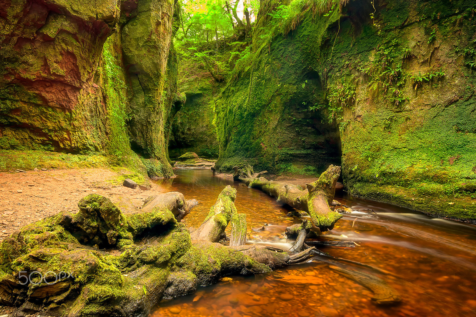 Samsung NX30 + Samsung NX 12-24mm F4-5.6 ED sample photo. Glen finnich devils pulpit photography