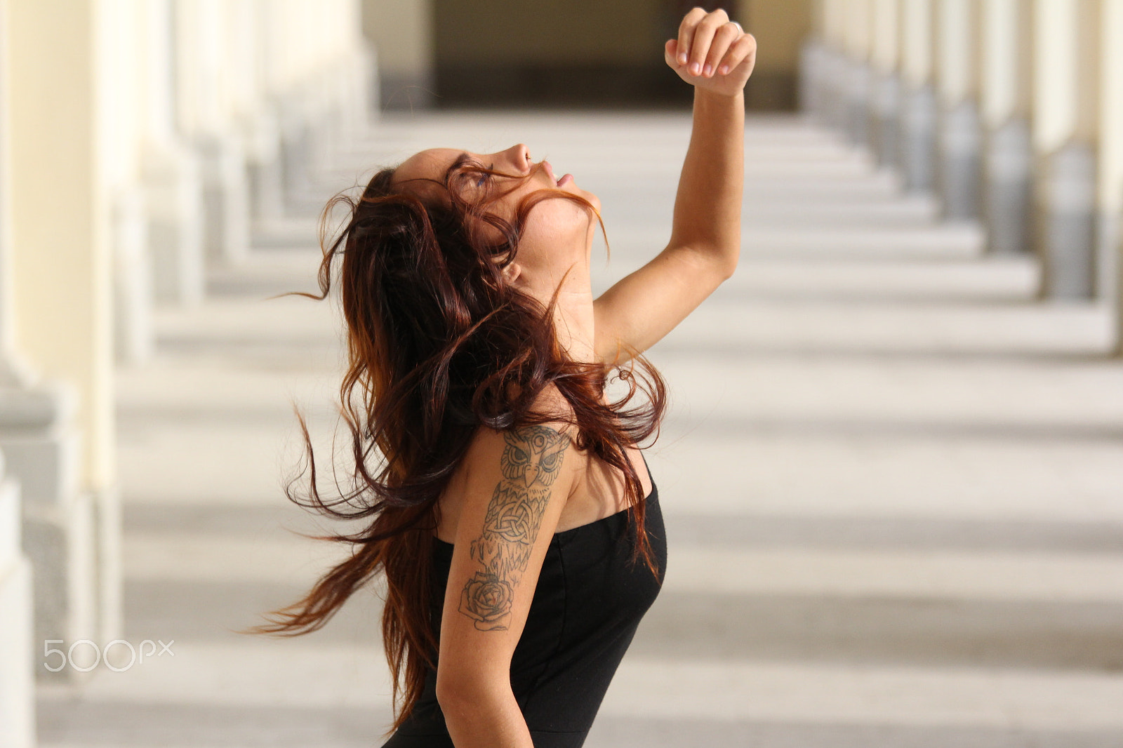 Canon EF 70-300mm F4-5.6 IS USM sample photo. Test capelli in movimento photography