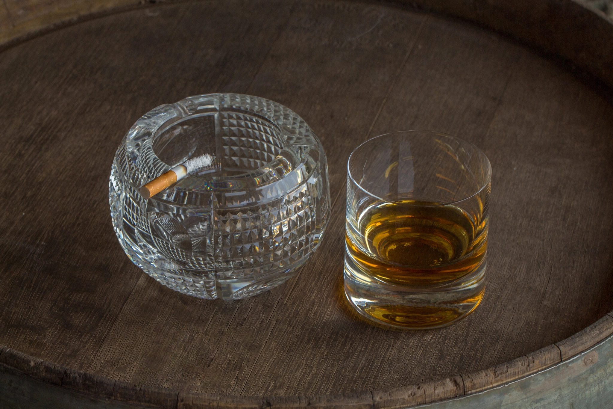 Canon EF 100mm F2.8L Macro IS USM sample photo. Whiskey and cigarette photography
