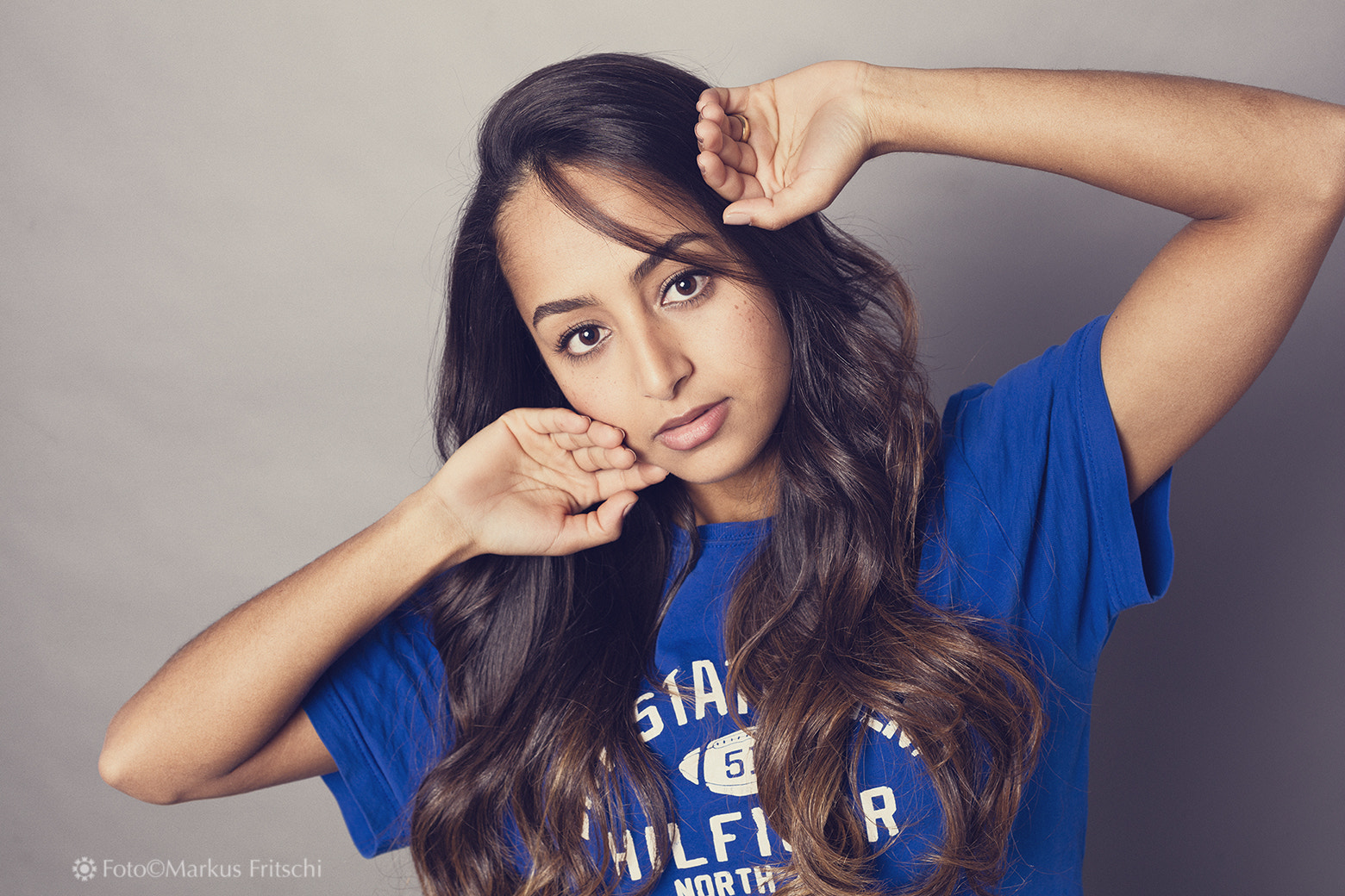 Canon EOS 5DS R + Canon EF 50mm F1.2L USM sample photo. Blue photography