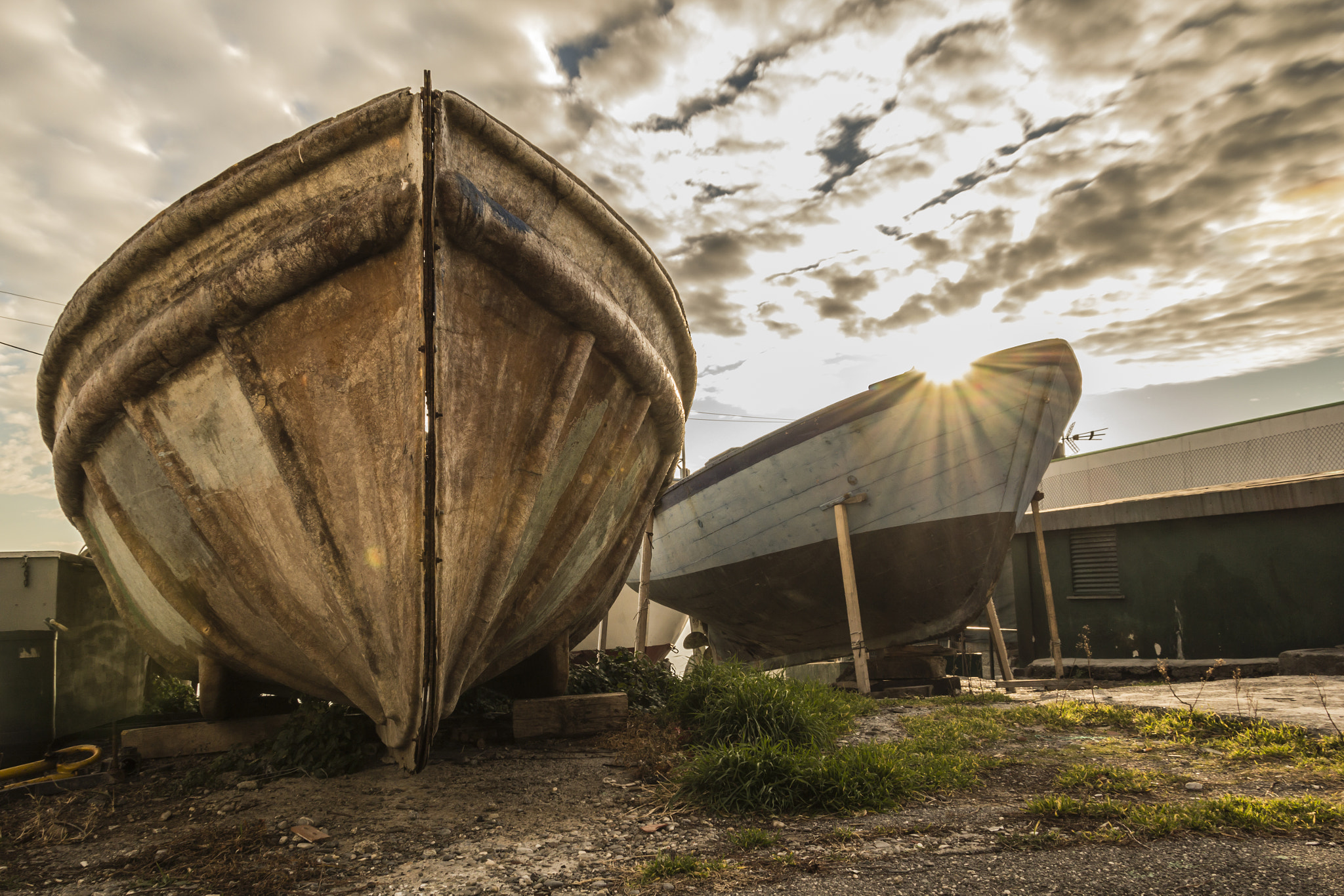 Canon EOS 60D + Canon TS-E 90mm F2.8 Tilt-Shift sample photo. Old boats  photography