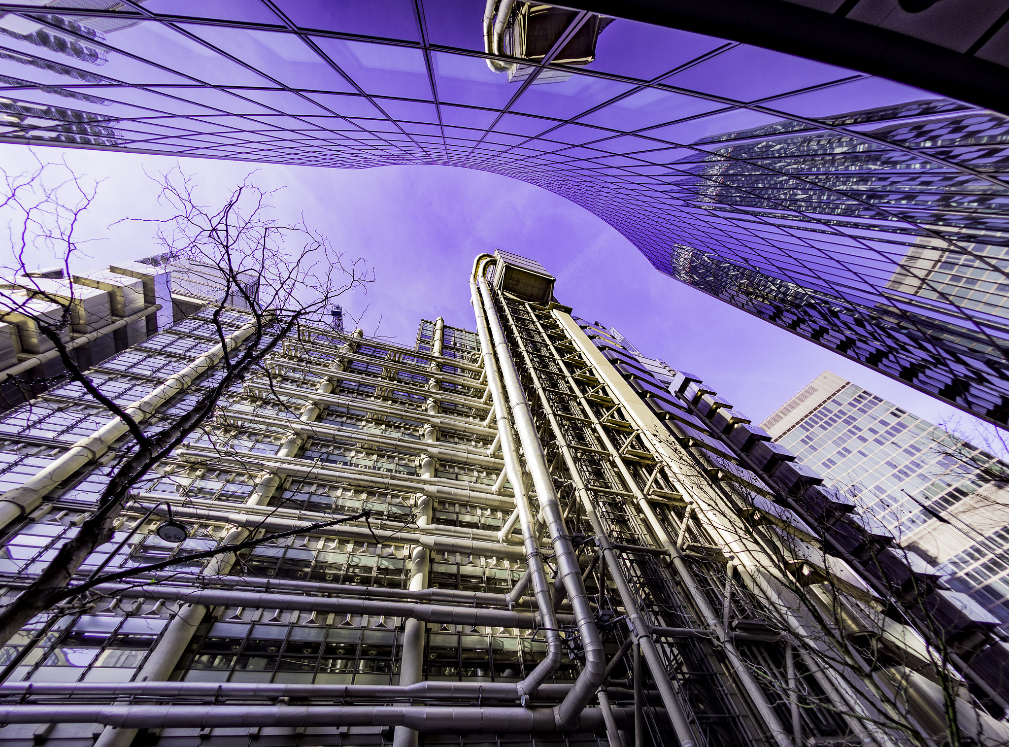 Nikon D810 + Nikon AF Fisheye-Nikkor 16mm F2.8D sample photo. The lloyds building, city of london photography